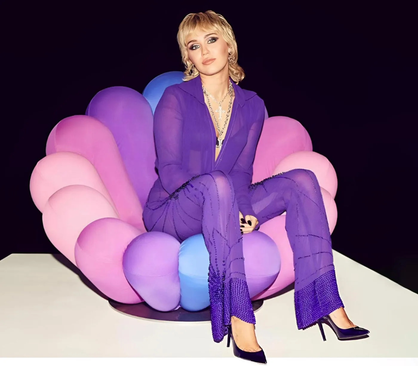 anemone arnchair